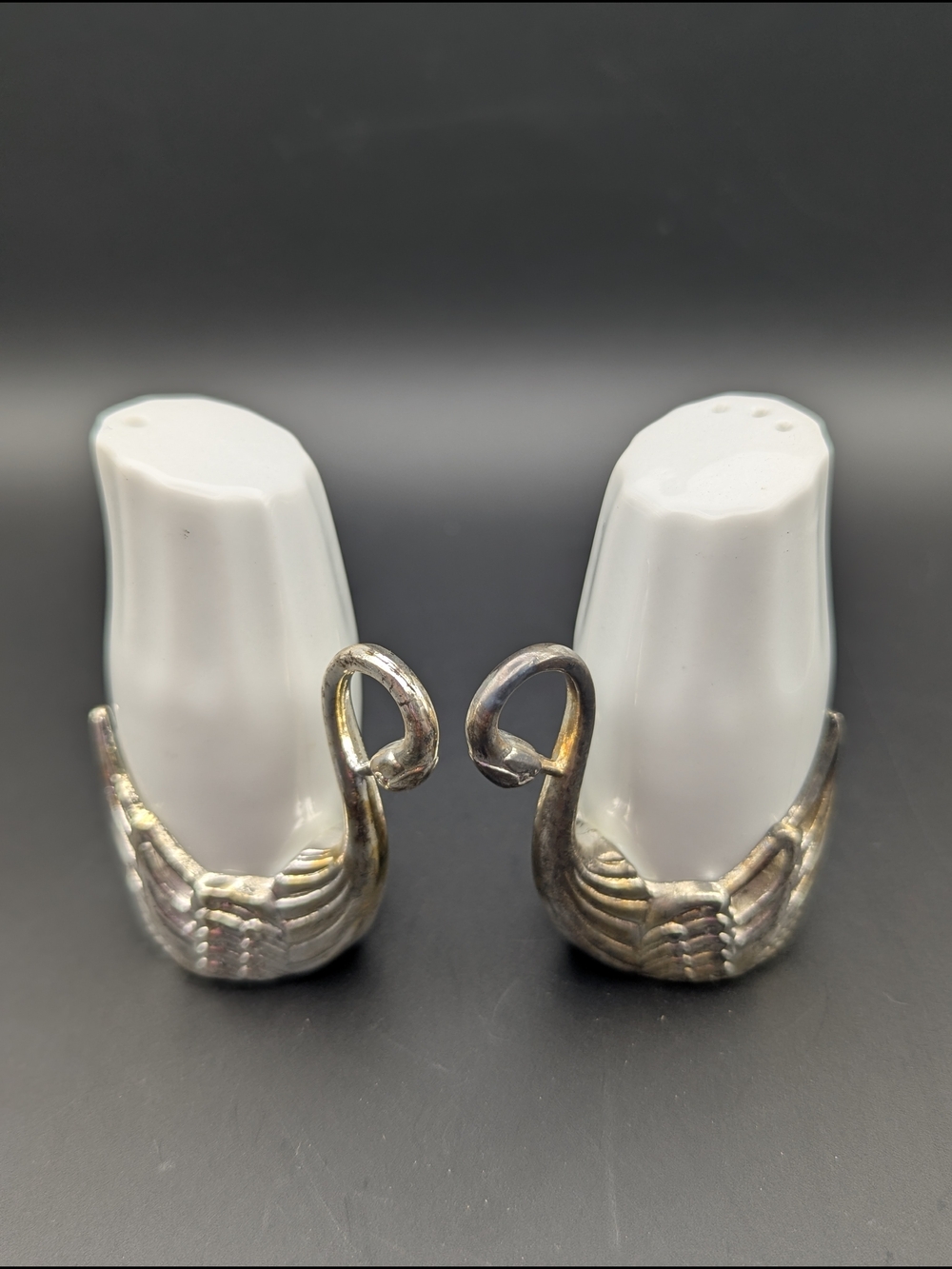 International Silver Co. Silver Plated Swan Salt And Pepper Shakers